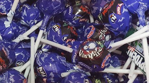 Caramelo Vampiro con chicle