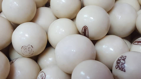 Schocobolas blancas